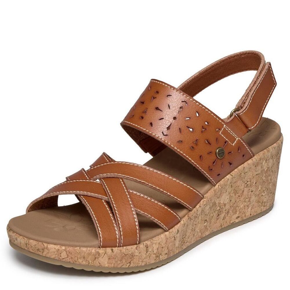 Skechers Sz 6.5 Modern Comfort-Season Arch Fit Beverlee 2.0-Natural Era NWOB
